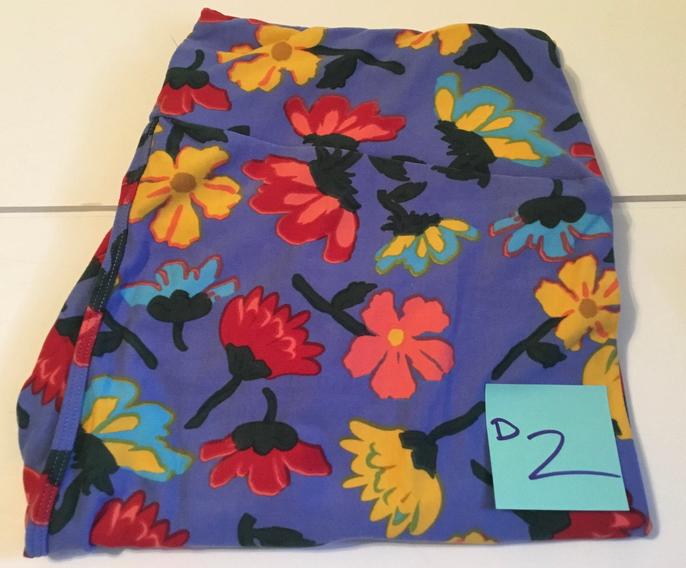 Lularoe Tall and Curvy Leggings Floral 