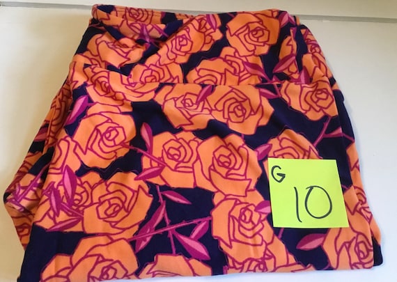 Lularoe Tall and Curvy Leggings Floral Print Fits Pant Size 10 to 22 