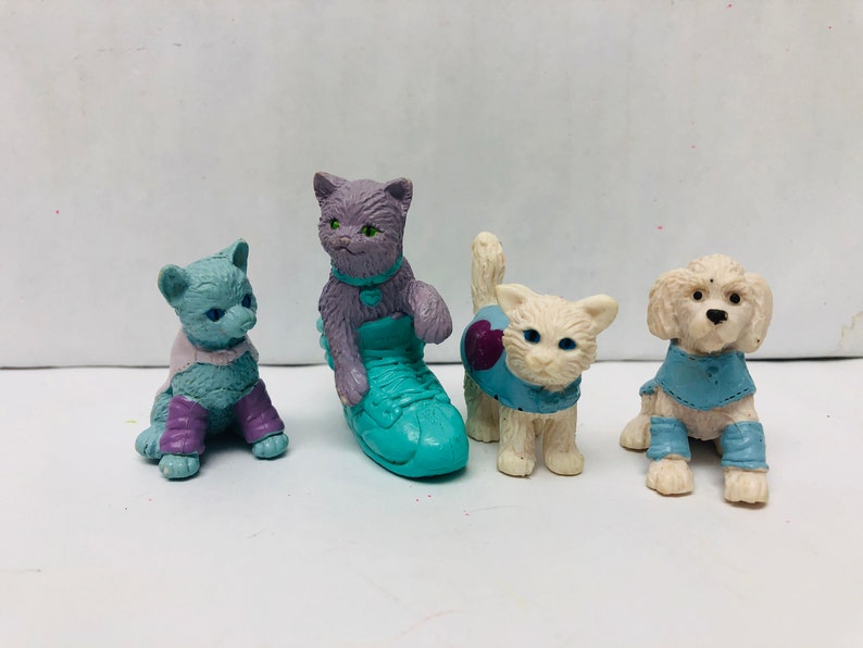 Collectible Toys Cute Vintage 1990s Toys Kitty In My Pocket Meg 1995 Cat Animal Action Figures Cute Pvc Animals Puppy In My Pocket Toys Dolls Action Figures Startfi Io