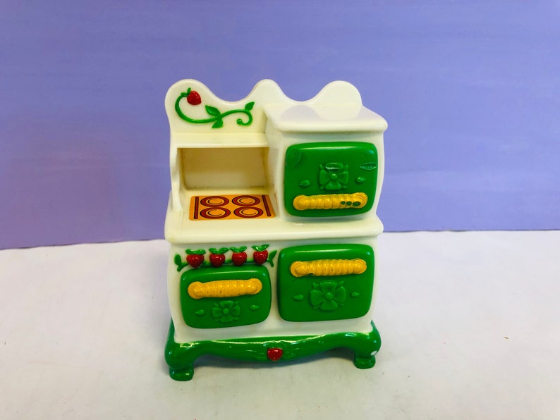 strawberry shortcake dollhouse 1980