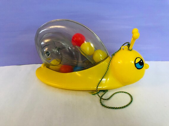 pull along snail