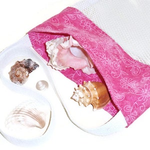 Novelty Gift For Girls, Cross Body Tote Bag, Pink Butterfly Beach Combing, Seashell Collecting Mesh Bag image 5