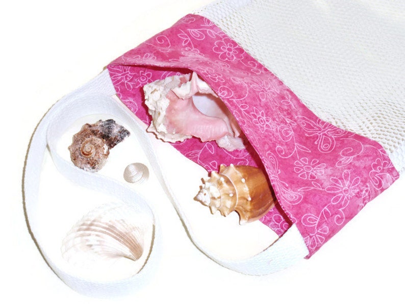 Novelty Gift For Girls, Cross Body Tote Bag, Pink Butterfly Beach Combing, Seashell Collecting Mesh Bag image 5