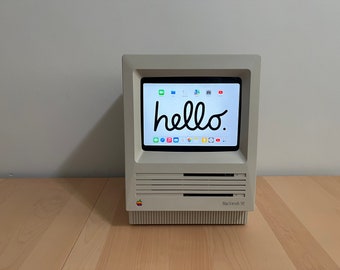 Macintosh SE Retrofitted with an iPad Mini - A Touchscreen Apple Mac