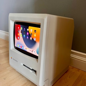 Apple Macintosh Retrofitted with an iPad Mini A Touchscreen Mac image 4