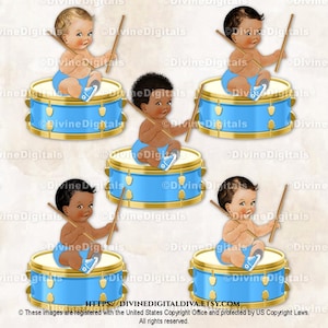 Kleiner Prinz Rockstar Schlagzeuger Trommelstöcke sitzen auf Trommel Hellblau Gold Turnschuhe | Baby Boy 3 Hauttöne | Clipart Sofort Download