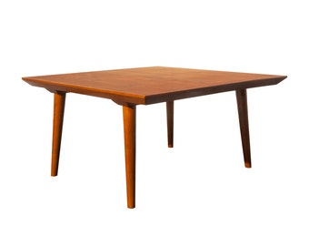 Mid Century Modern Side Table with FREE shipping within the USA (lower 48 states).