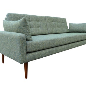 Mid Century Modern Percy Sofa: Compact Contemporary Design bild 1