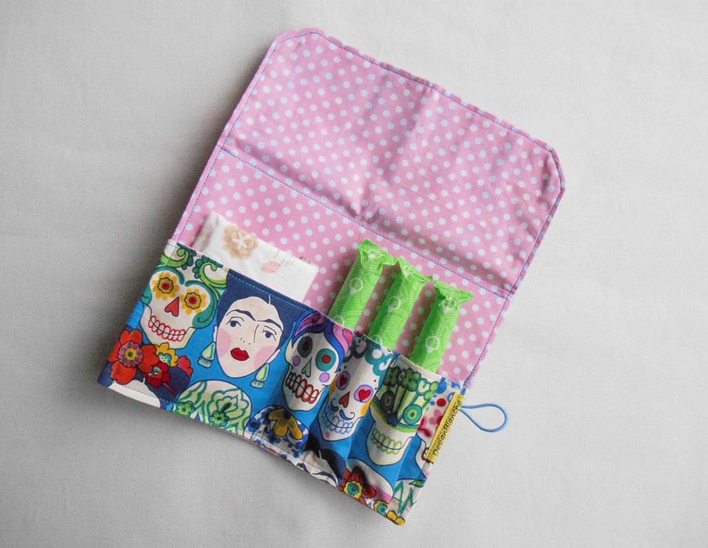 Sewing Pattern Pad & Tampon Holder PDF, Privacy Wallet PDF Pattern, Feminine Product Case Tutorial, Sanitary Pad Pouch PDF Sewing Pattern image 2