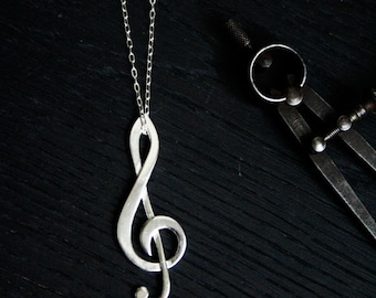 Sol Key necklace in sterling silver