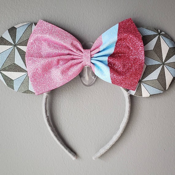 Epcot Minnie Mouse Inspired Ears Bubble Gum Wall Ears  display picture 1