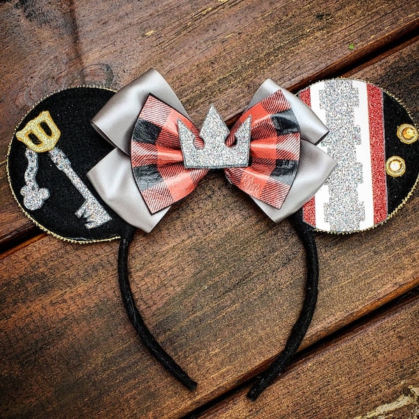 Kingdom Hearts Sora inspired Minnie Mouse ears headband