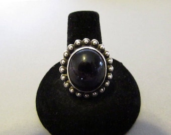 Vintage Ring, Dark Purple Glass Ring,Sterling Silver, Hallmarked 925, Collectible Jewelry