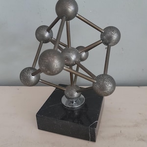 Atomium sculpture - Etsy 日本