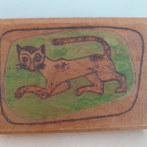 vintage wooden box with cat - jewelry box