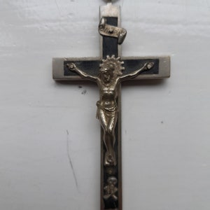 Collana con ciondolo a forma di croce in oro vermeil 18k. Madreperla, conchiglia di abalone. - Italia