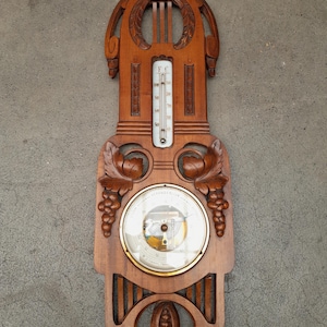 Antique Art Nouveau barometer thermometer, hand-carved with leaves and flowers or berries, Dutch weather station, woodcarving, Art Deco, 1920s