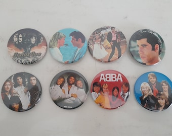 Set of 8 vintage buttons - ABBA, Bee Gees, Status Quo, John Travolta - 80s
