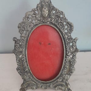 antique oval photo frame - silver plated