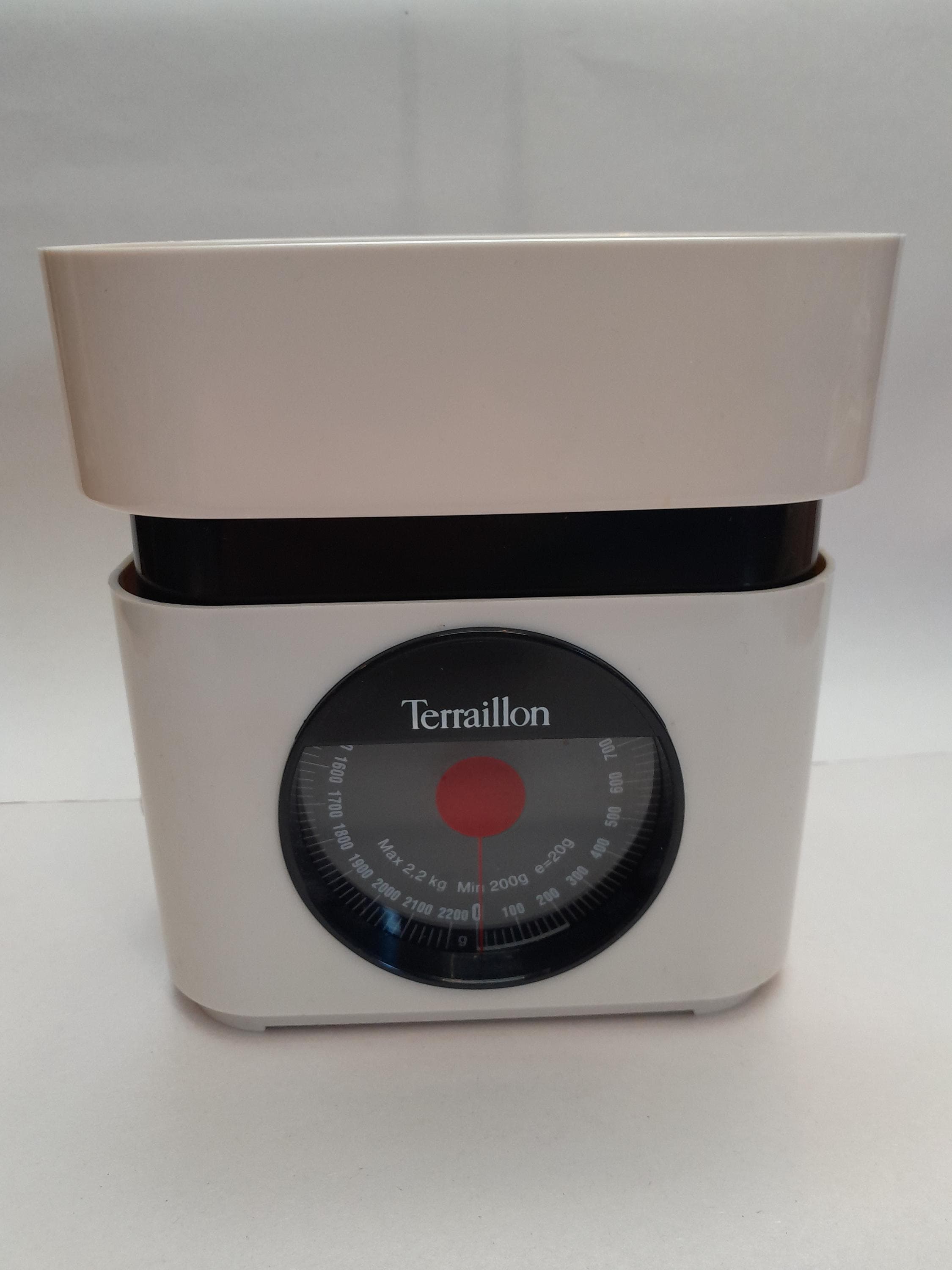 Bilancia Da Cucina TERAILLON FIRST RED - Capacità 3kg, Funzione Tara, Conversioni Liquidi, Compatta - Foto 11