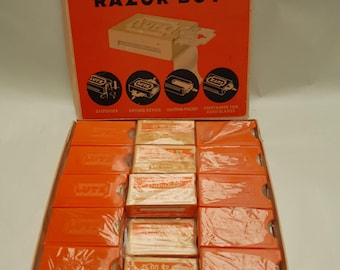vintage Lutz RazorBoy scheermesjes display uit de jaren 60
