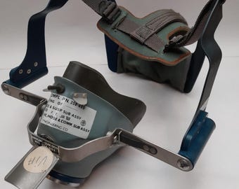 戦闘機パイロットが使用するための航空用酸素マスク KM-32。 - Etsy 日本