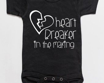 Heartbreaker in the making baby bodysuit romper black