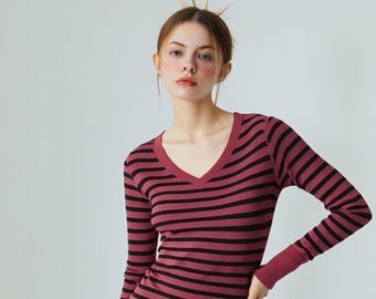 Striped V Neck Tunic Top Size Small , Grunge, Rock 90s Vibes