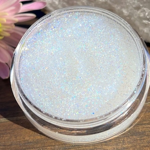 ANGELFACE Holographic Aloe Glitter Gel pour le visage, le corps et les cheveux. Végétalien et sans cruauté envers les animaux.