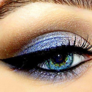 DAYDREAMER- Krijg deze look! Volledig natuurlijke, veganistische oogschaduw- en eyelinermake-up. Dierproefvrije cosmetica.