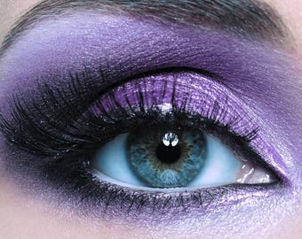 Dúo de sombras de ojos minerales JUICED: ¡Consigue este look! Maquillaje de ojos y delineador totalmente natural y vegano.