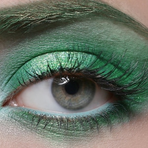 LEAF Mineral Eyeshadow Duo- Get this look! All Natural, Vegan Eyeshadow and Eyeliner Makeup