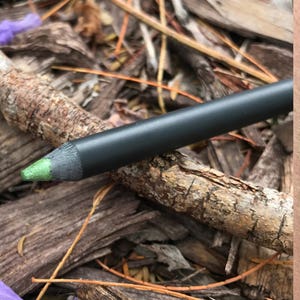 ANDROID - All Natural Lipliner or Eyeliner- Vegan friendly