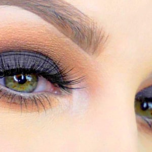 BETOVEREND oogschaduwtrio: krijg deze look! Volledig natuurlijke, veganistische oogschaduw- en eyelinermake-up. Dierproefvrije cosmetica.
