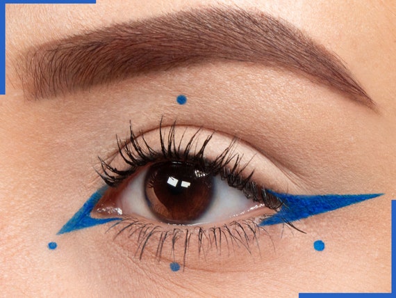 BRIGHT BLUE Matte Cake Eyeliner With Applicator Brush Water Activated  Eyeliner Vegan Friendly, Cruelty Free -  Sweden