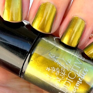 FUTURISTA Multi-chrome Color Shift Nail Polish- 10 Toxin Free Nail Polish. Cruelty Free, Vegan Friendly. Limited Quantity