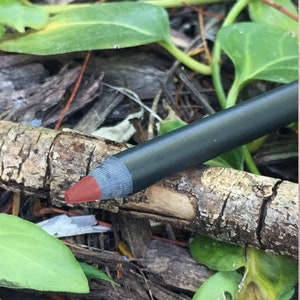 SUGARLOAF - All Natural Lipliner or Eyeliner