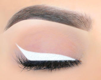 SNOW WHITE Flüssig Eyeliner- Vegan freundlich, tierversuchsfrei