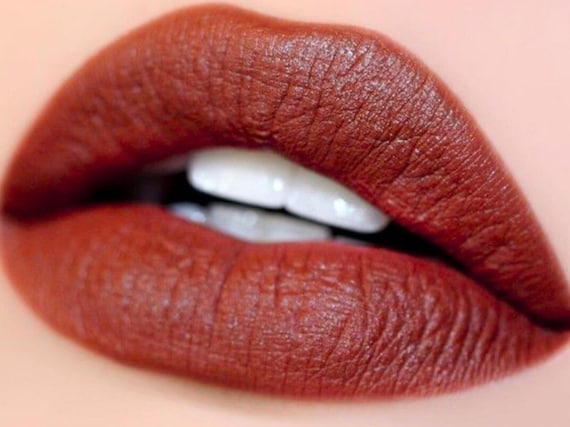 CINNA SWAG Cinnamon Red Brown Lipstick and Liner- Non Toxic, Vegan