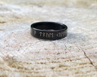 viking rune black Stainless Steel Ring, a true queen does not need a king, norse, elder futhark, Personalise, your message, jewellery, runic