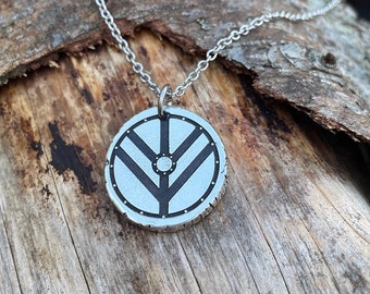 Shieldmaiden, pewter pendant, norse, nordic, protection, viking, shield, Valhalla, vikings, Largetha, algiz, warrior, Icelandic