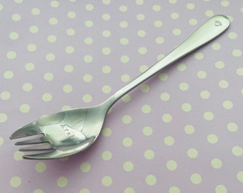 Pet food Spork, Hand Stamped, personalised, paw print, dog food, cat food, cutlery, fork, spoon, custom, stainless steel, your message, name