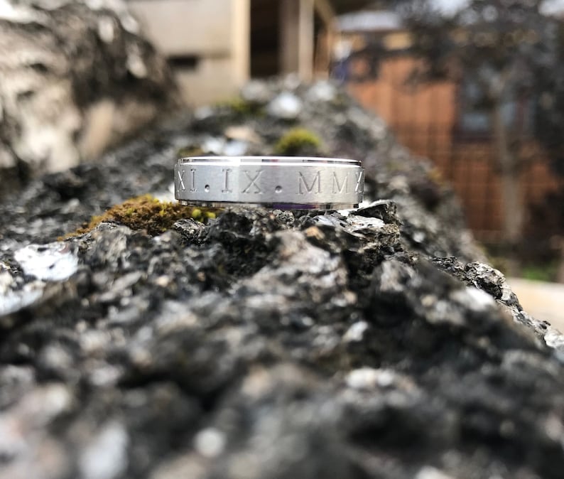Personalised subtle birthdate Comfort Fit children womans Hand Stamped Roman Numerals Stainless Steel Ring wedding jewellery mens