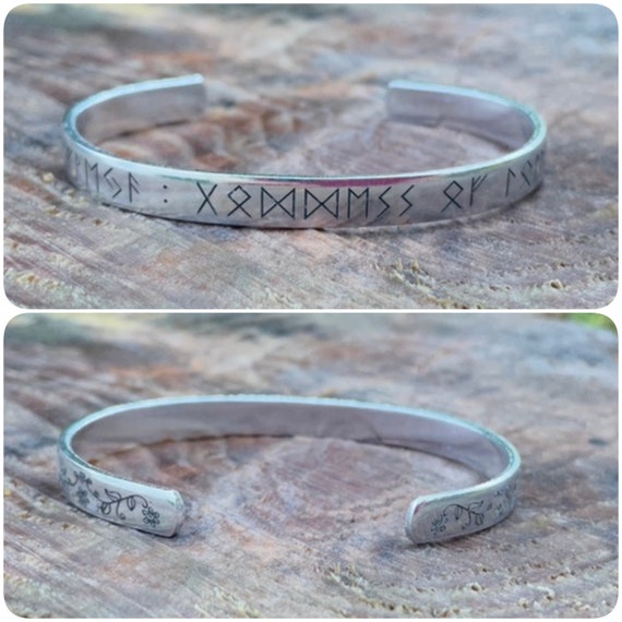 Manchette Nordique Runique Viking Deesse Freya De Lamour Etsy France Manchette Nordique Runique Viking Deesse Freya De Lamour Etsy France