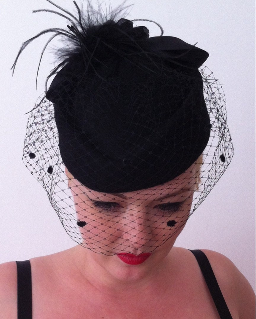 Vintage Pillbox hat 1940 1950 wool felt netted veil christmas Etsy