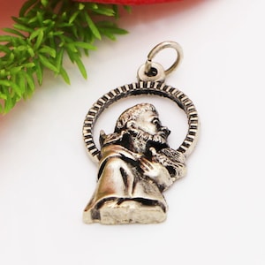 Saint Francis Of Assisi, Italian Holy Medal, Silver Pendant, Keychain, Dog Tags for Pets,Tags for Dogs, Pet Lovers, Pray For Us, Holy Charm