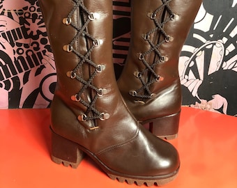 Vintage 70s Leather Platform Boots, Dark Brown Lace-Up, US Size 7