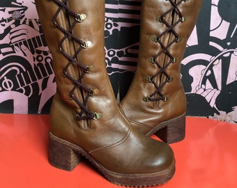 Vintage 1970's Dead Stock Brown Leather Platform Boots With Fuzzy White Lining US Size 5.5 EU Size 36 UK Size 3.5