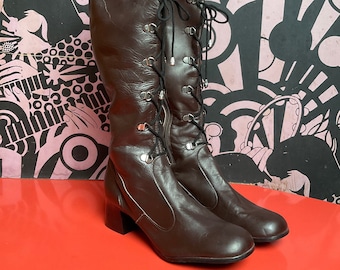 Vintage 1970's Deadstock Brown Leather Lace-Up Knee High Platform Heeled Boots With Side Zipper Go Go US Size 6 EU Size 36-37 UK Size 4