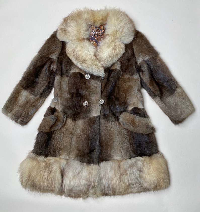 Reserved For Faye Do Not Purchase Vintage 1960\u2019s 1970\u2019s Fox Fur Trimmed Coat Psychedelic Paisley Lining Small